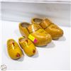 Image 1 : WOODEN CLOGS