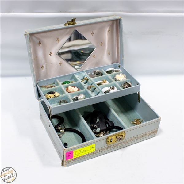 VINTAGE JEWELEY BOX AND CONTENTS