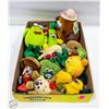 Image 1 : FLAT OF VINTAGE WITH TAGS TOY BOX