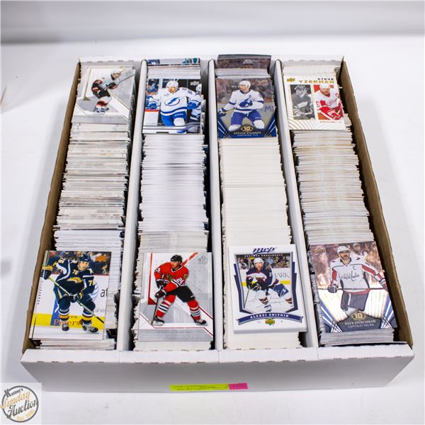 QTY 3200 VARIOUS YEAR+BRAND HOCKEY CARDS