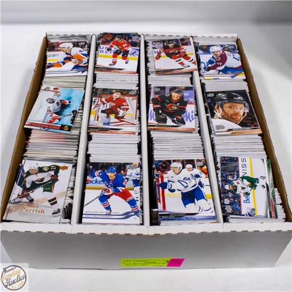 QTY 3200 VARIOUS YEAR+BRAND HOCKEY CARDS