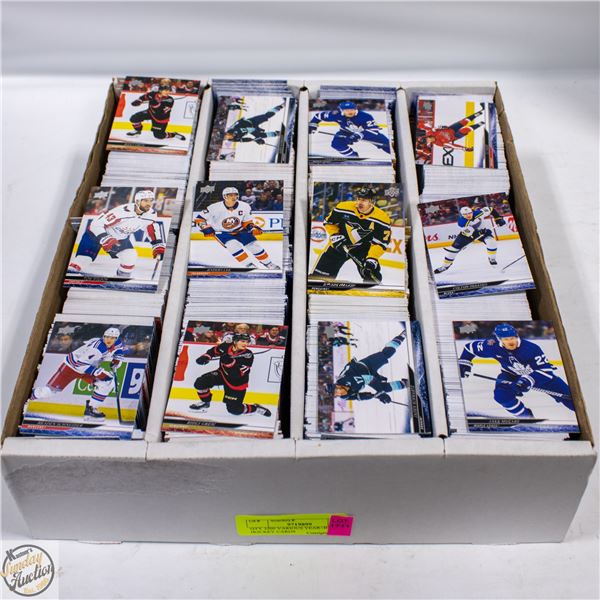 QTY 3200 VARIOUS YEAR+BRAND HOCKEY CARDS