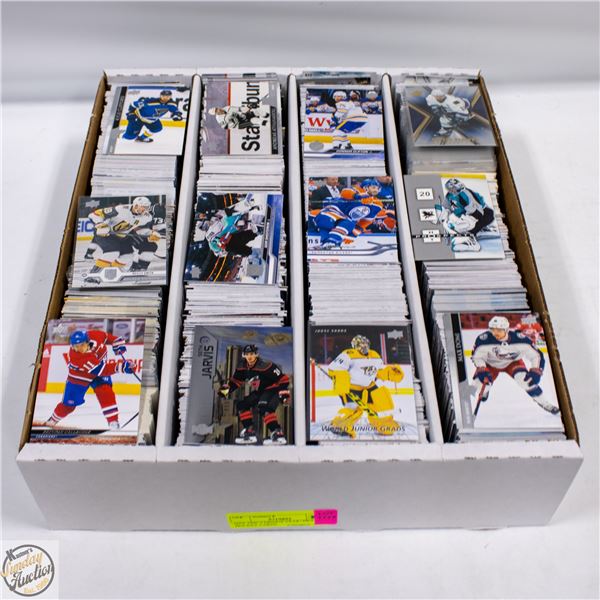 QTY 3200 VARIOUS YEAR+BRAND HOCKEY CARDS