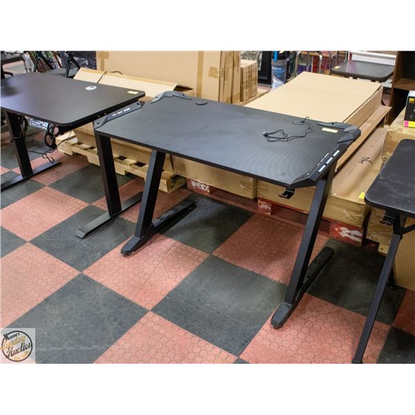 CARBON FIBER GAMING DESK WITH LIGHTS