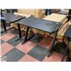 Image 1 : CARBON FIBER GAMING DESK WITH LIGHTS