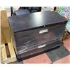 Image 1 : 2 DRAWER LEGAL DEEP FILING CABINET WITH