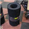 Image 1 : ROLL OF VARIOUS SIZE CHARCOAL RUNNER RUG