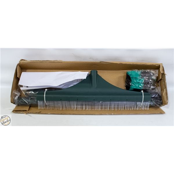 BRAND NEW TURF RAKE