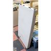 Image 1 : 8 FOOT FOLDING TABLE