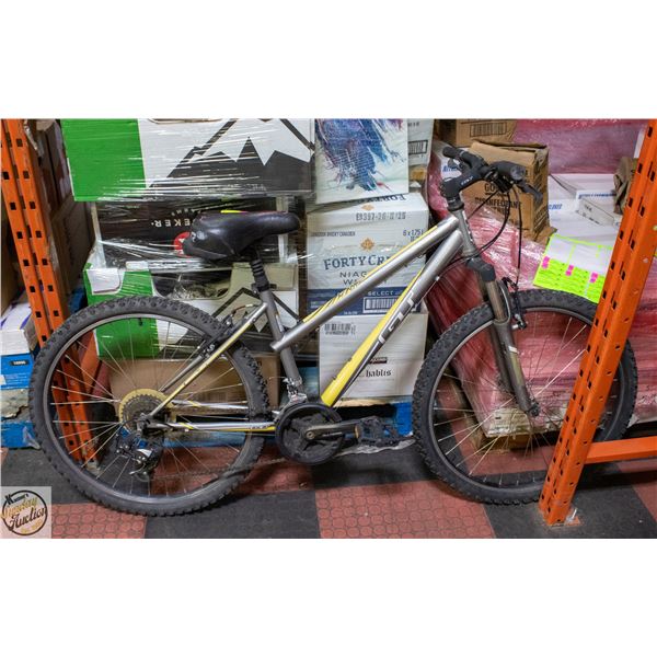 GT PALOMAR LADIE'S BIKE 26" TIRES