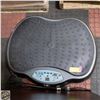 Image 1 : FITNESS WHOLE BODY VIBRATION MACHINE