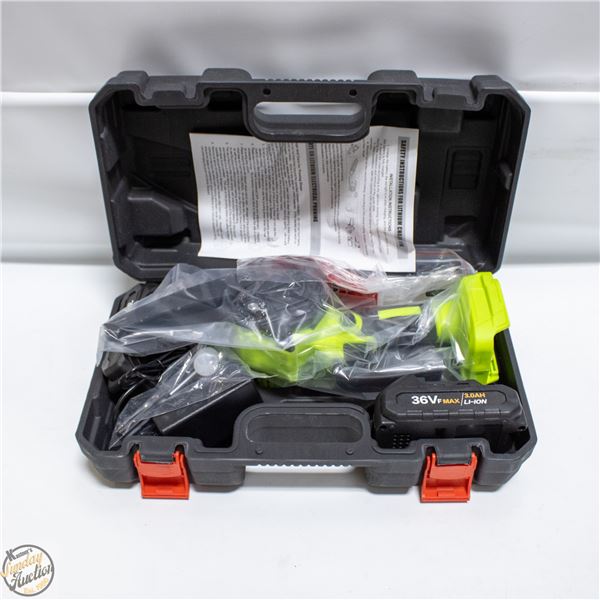 NEW IN BOX CORDLESS MINI CHAINSAW WITH FAST 2