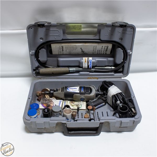 WORKING DREMEL KIT WITH DOZENS OF