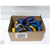Image 1 : FLAT OF CLAMPS