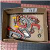Image 1 : BOX OF ASSORTED CLAMPS