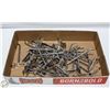 Image 1 : FLAT OF SLAT WALL PEGS