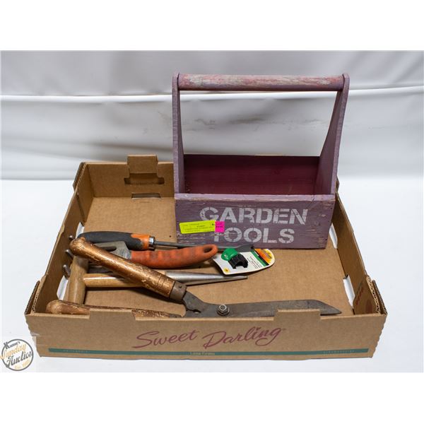 GARDEN TOOL STORAGE AND GARDEN TOOLS