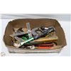 Image 1 : FLAT OF TOOLS