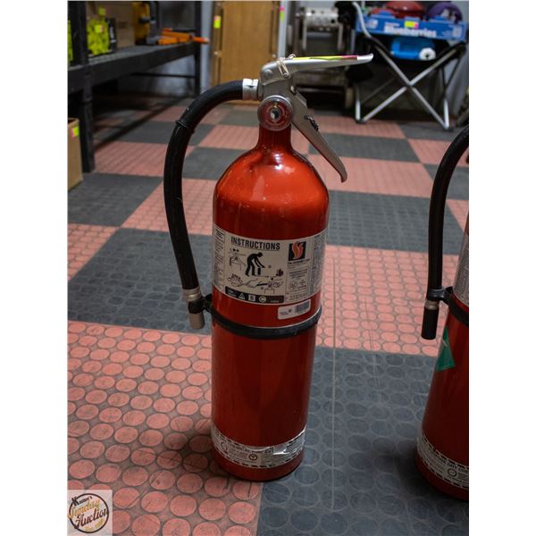 10 LB FULLY CHARGED FIRE EXTINGUISHER