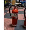 Image 1 : 10 LB FULLY CHARGED FIRE EXTINGUISHER