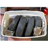 Image 1 : SET OF 4 PNEUMATIC WHEELS/TIRES 2000LB CAPACITY