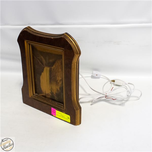 OLD PICTURE LAMP REWIRED