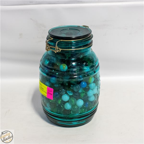 LARGE VINTAGE JAR OF MARBLES