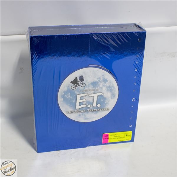 SEALED E.T. MOVIE GIFT SET