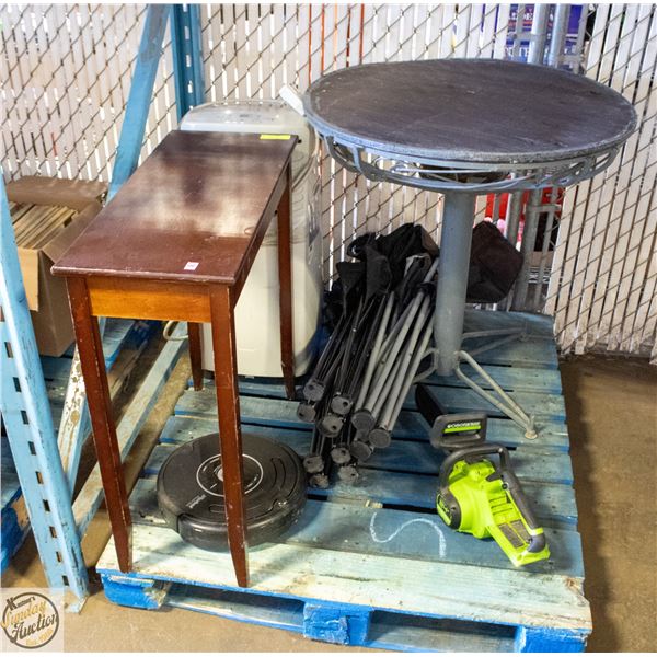 PALLET WITH ESTATE HALLWAY TABLE 1 DRAWER, ROOMBA,