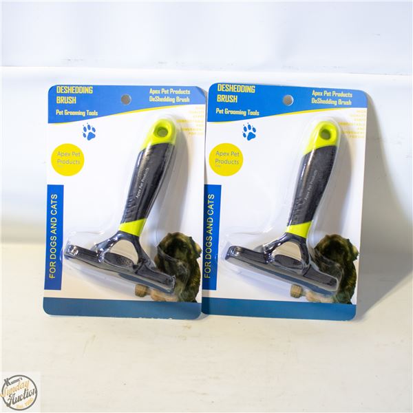 2 X DESHEDDING PET BRUSHES