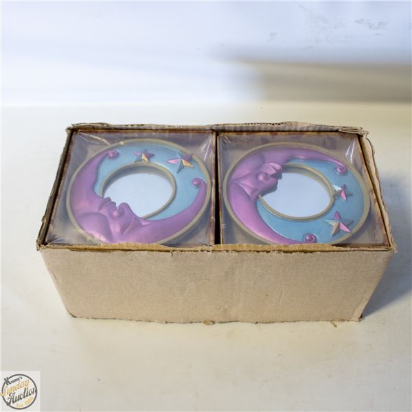 CASE OF 12 MOON MIRRORS