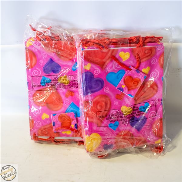 24 GIFT BAGS