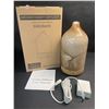 Image 7 : Glass Ultrasonic Aromatherapy Diffuser (120ml) 7-Color Changing LED Lights & Wood Base - New!