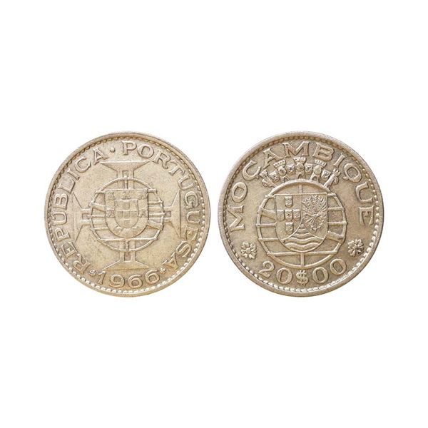 Portuguese, Mozambique , Silver 20 Escudos, 1966, Obv. Portuguese Mozambique coat of arms within cro