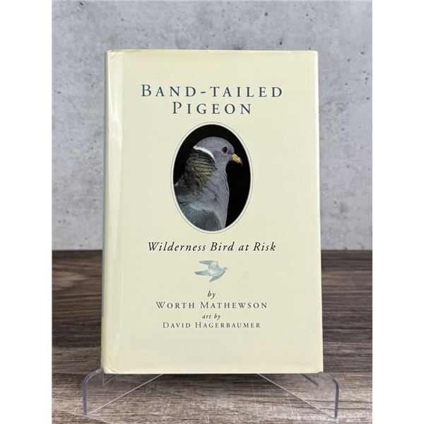 Band Tailed Pigeon