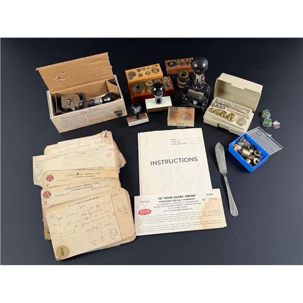 Torsion Balance Pharmaceutical Scale Kit