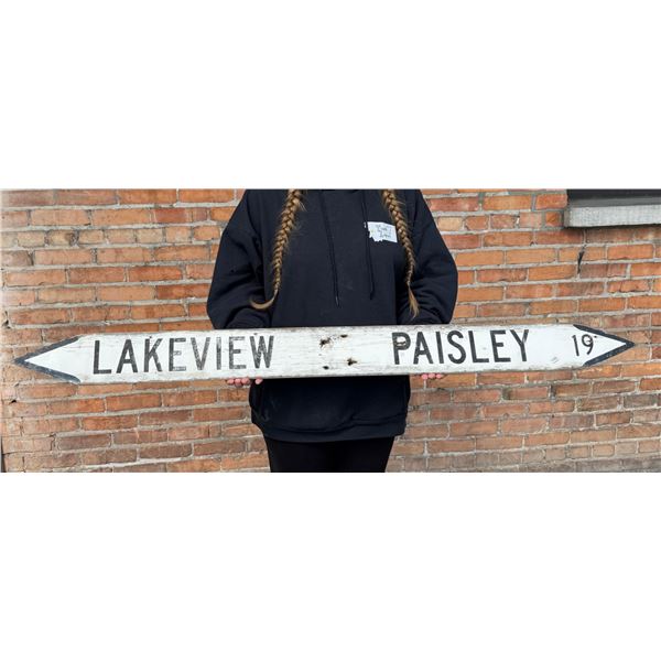 Lakeview Paisley Oregon 19 Mile Marker Road Sign