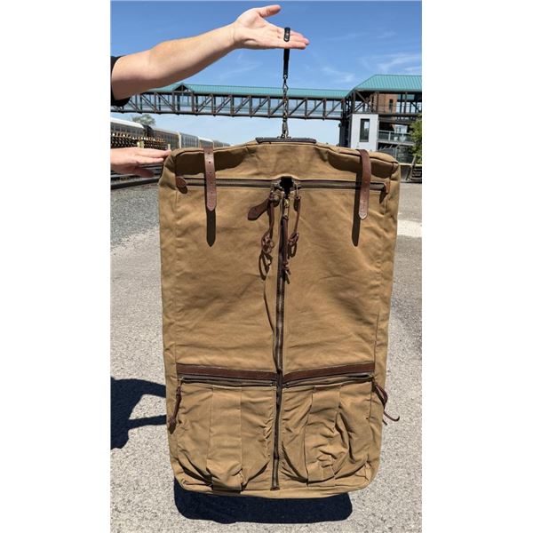 Filson Rugged Twill Garment Bag
