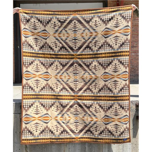 Pendleton Mt Rainier Summerland Wool Blanket