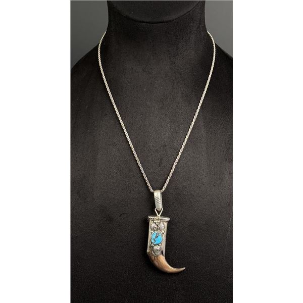 Navajo Sterling Turquoise Bear Claw Necklace