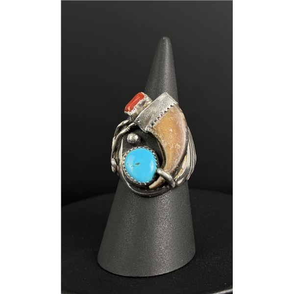 Tommie Charlie Navajo Sterling Bear Claw Ring