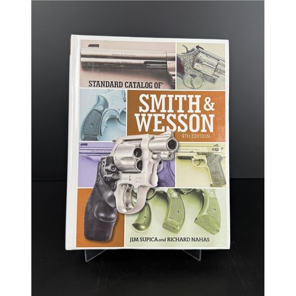 Standard Catalog of Smith & Wesson