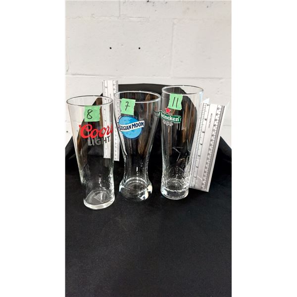 LOT DE 26 VERRES A BIERES ASS. VOIR PHOTO