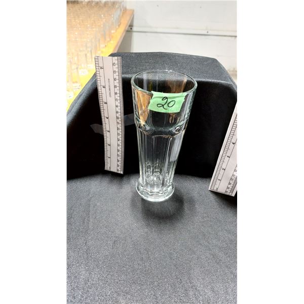LOT DE 20 VERRES A LAIT FOUETTER