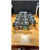 Image 2 : LOT DE 14 THEIERES INOX