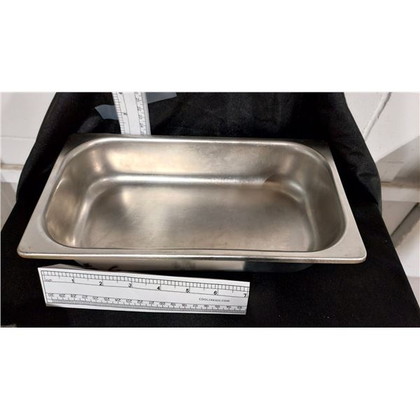 LOT DE 7 CONTENANTS INOX 12”X6”X2”