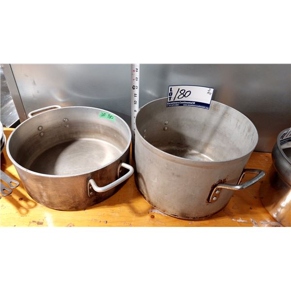 LOT DE 2 CHAUDRONS ASS.