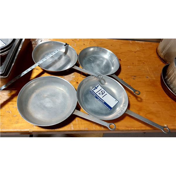 LOT DE 4 POELONS 11”