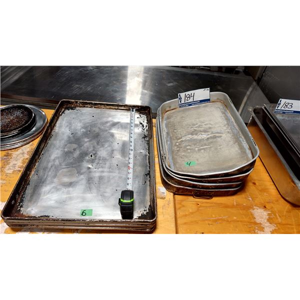 LOT DE 10 PLATS CUISSON ET PLAQUES ASS.