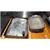 Image 2 : LOT DE 10 PLATS CUISSON ET PLAQUES ASS.